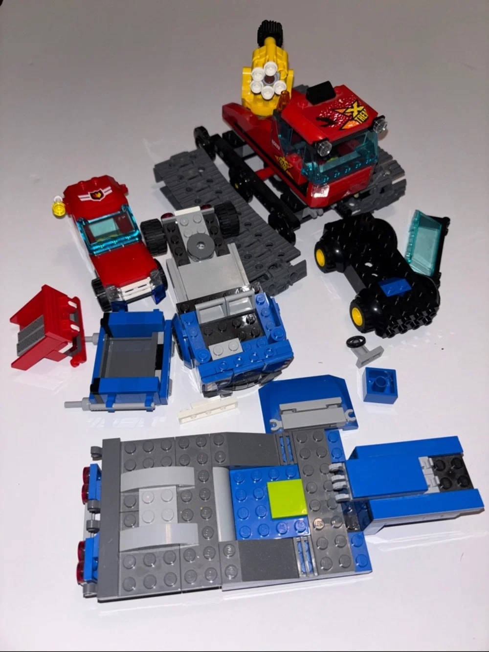 LEGO Vehicle Lot LEGO Snow Lego Fire Lego car lot - Picture 1 of 4
